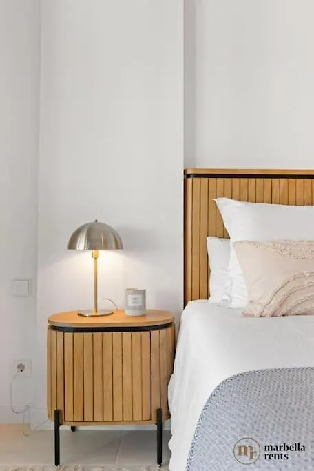 公寓 Boho-Chic Modern 2 Bed 2 Bath In Vanian Gardens 埃斯特波纳