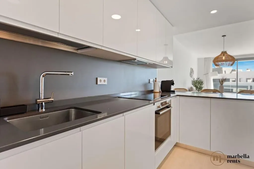 Boho-Chic Modern 2 Bed 2 Bath In Vanian Gardens 埃斯特波纳 0*,