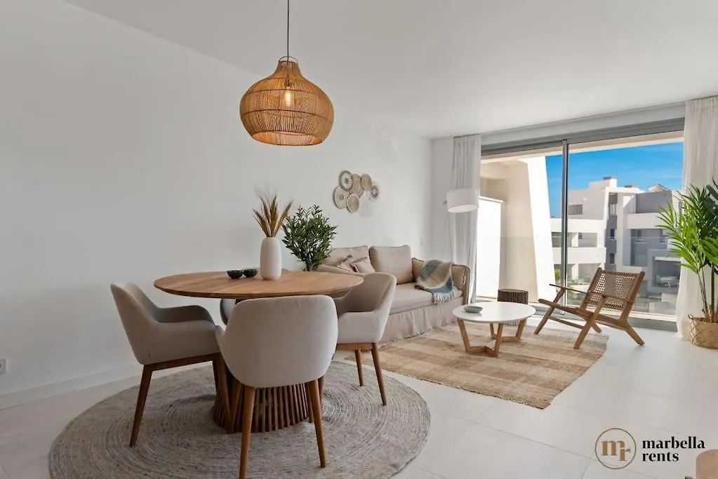 Boho-Chic Modern 2 Bed 2 Bath In Vanian Gardens 埃斯特波纳 西班牙