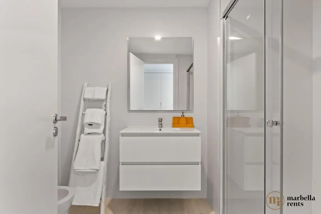 Boho-Chic Modern 2 Bed 2 Bath In Vanian Gardens Estepona Spain